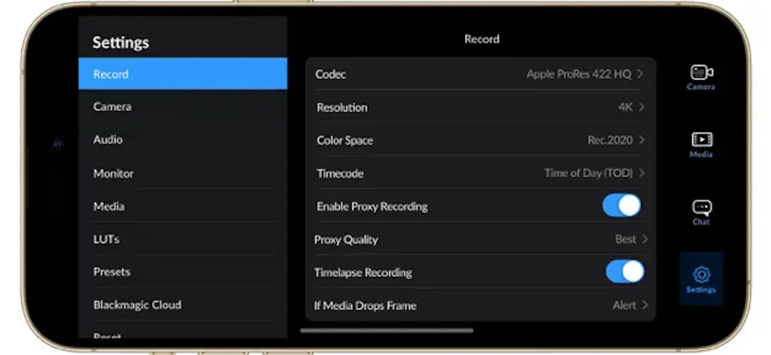 Voit hallita asetuksia reaaliaikaisesti videota kuvatessasi. Voit hallita asetuksia reaaliaikaisesti videota kuvatessasi.